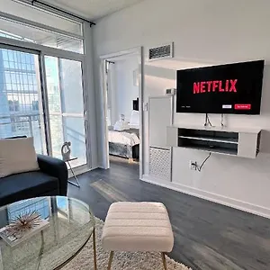 Stunning Luxurious Lakeview By Cn Tower Appartement